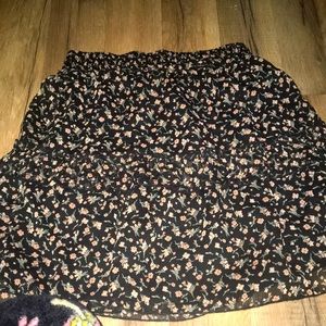 Skirt with flowers!